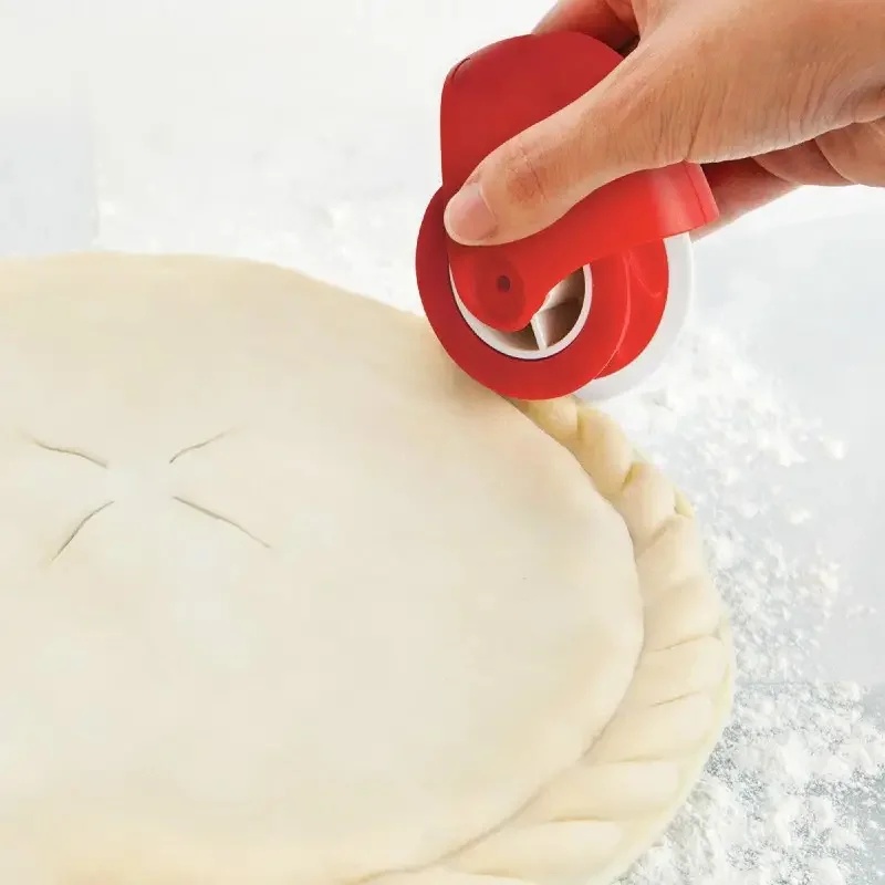 قاطع عجينة وقشرة فطائر يدوي مت - مراجعة Kitchen Gadgets You Must Have وسعره