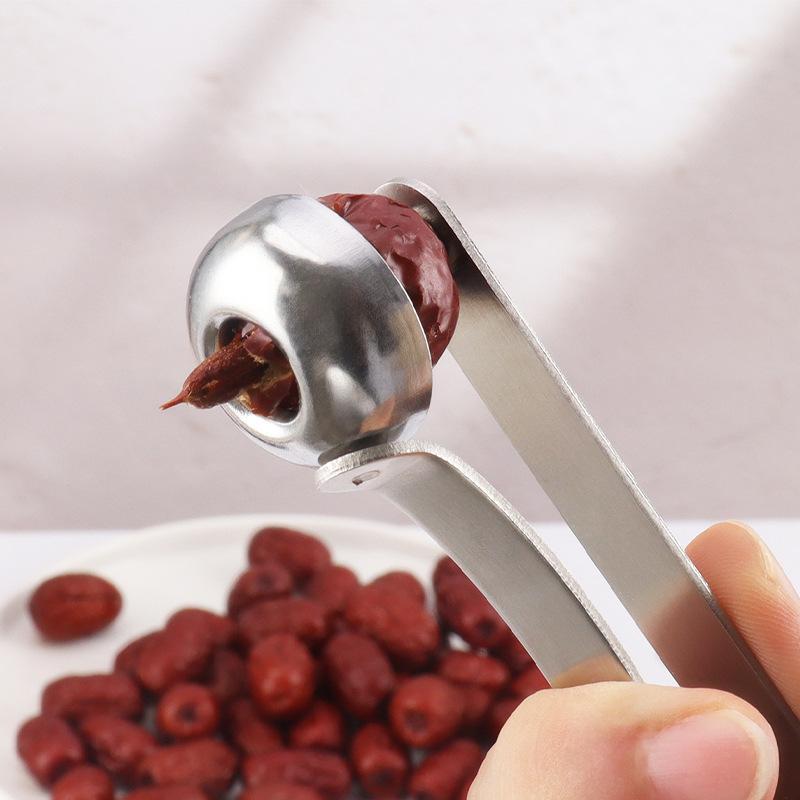 أداة إزالة نوى الكرز من الفولا - مراجعة Cherry Pitter Tool وسعره