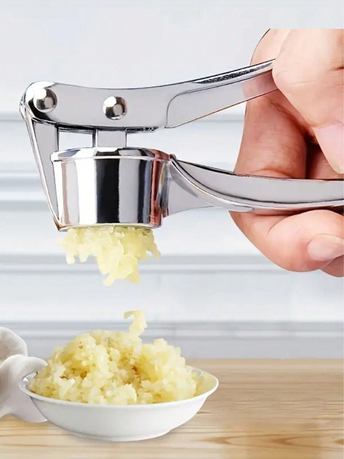 مكبس ثوم يدوي من الفولاذ المقا - مراجعة Manual Garlic Press وسعره