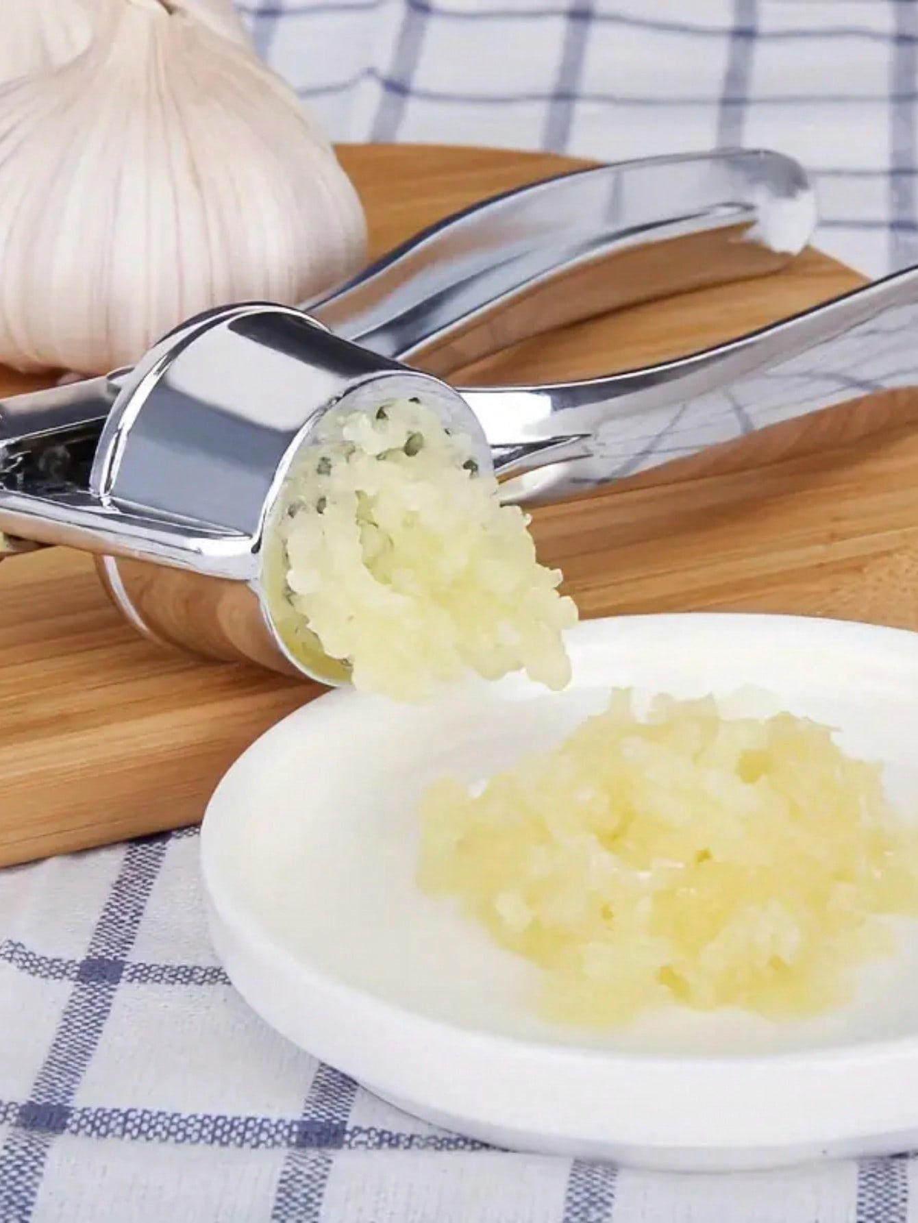 مكبس ثوم يدوي من الفولاذ المقا - مراجعة Manual Garlic Press وسعره